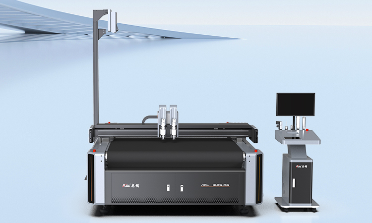 Why do most luggage industry choose small multi-layer CNC cutting machines?